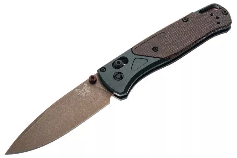 Benchmade Bugout - Taiga Green Aluminum with Brown Canvas Micarta - FDE Coated S90V Blade - 535FE-2602