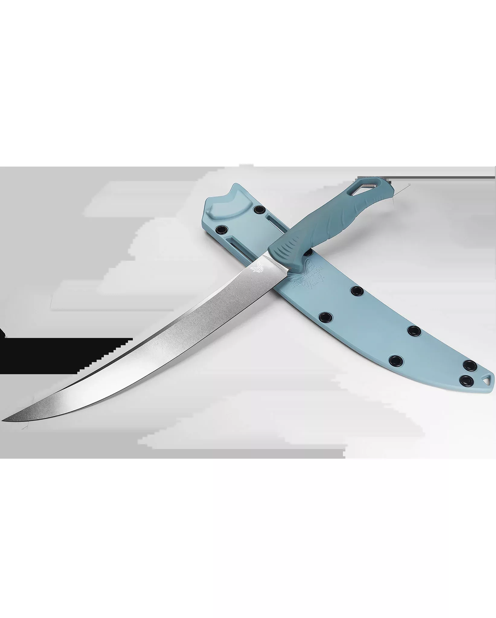 Benchmade Fishcrafter - Depth Blue Santoprene Handle - CPM-Magnacut - 18020