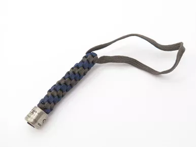 Zt Zero Tolerance Folding Knife Paracord Lanyard Pewter Bead